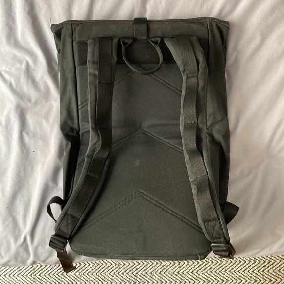 Farah Canvas rucksack backpack in black - Picture 2 of 10